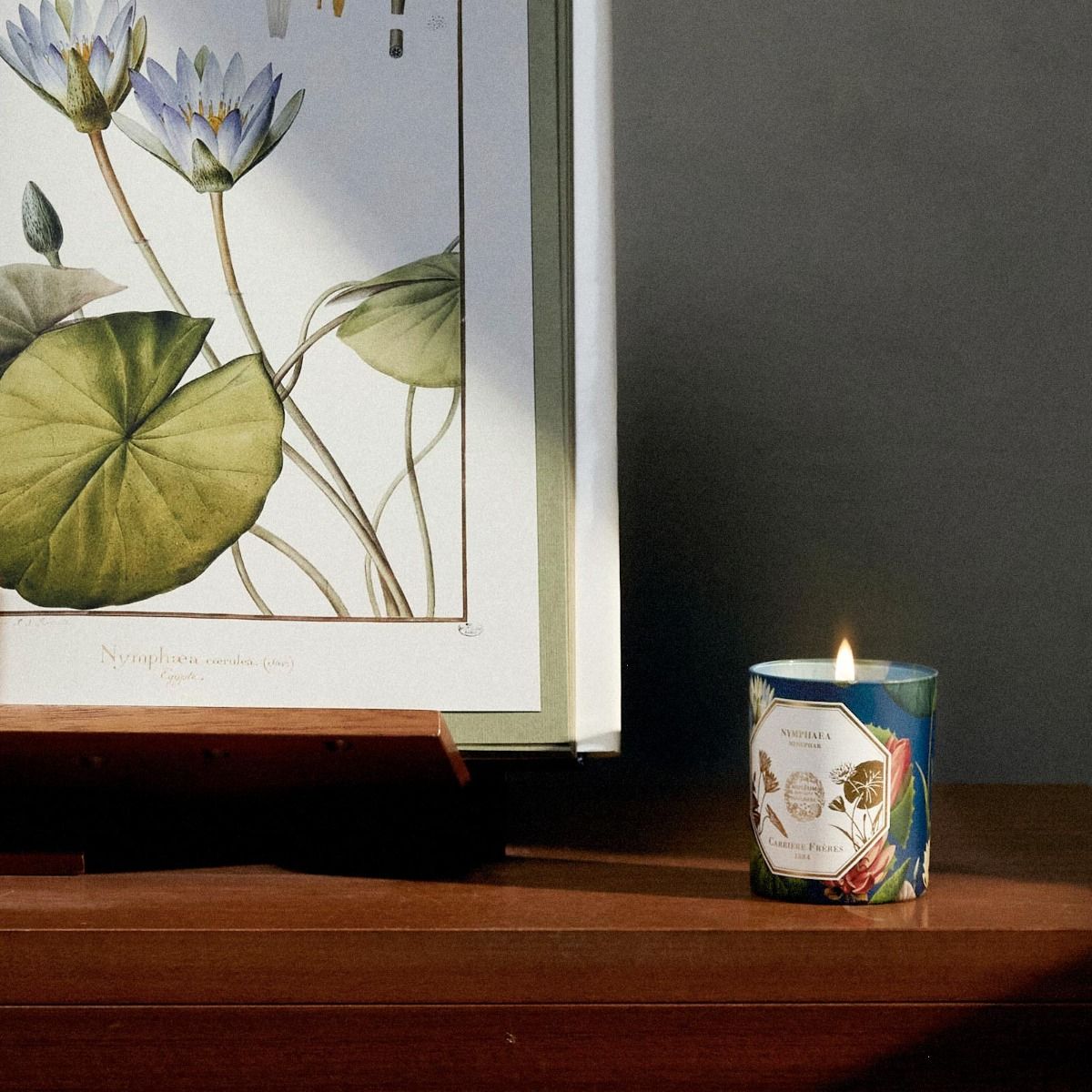 Carrière Frères Waterlily Scented Candle - Barnbury